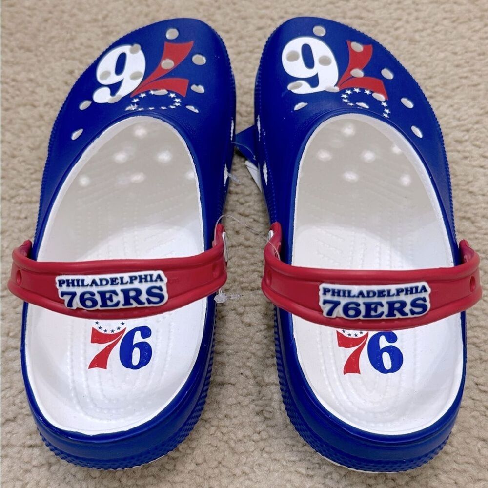 NWT Crocs Blue Red NBA Philadelphia 76ers Classic Clogs Unisex Sz M11.0/W13.0 - Picture 3 of 7